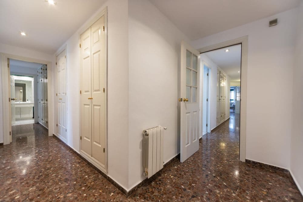 Private room in Valencia photo 5