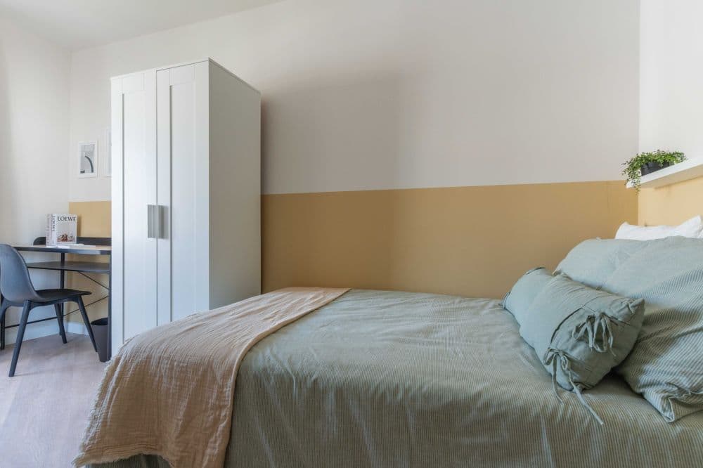 Private room in Madrid photo 3