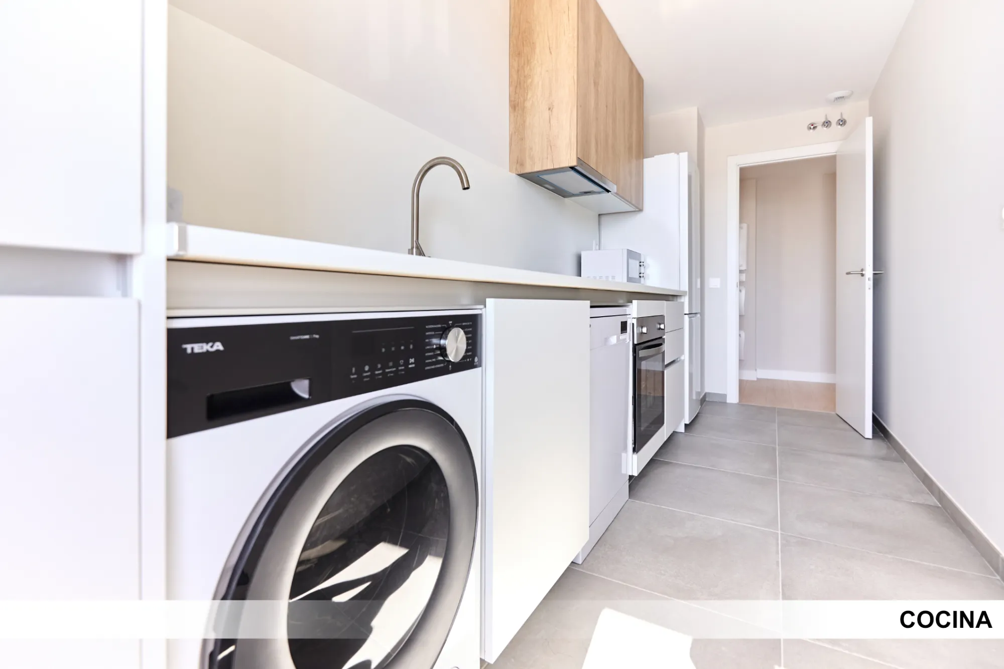 Kitchen 2