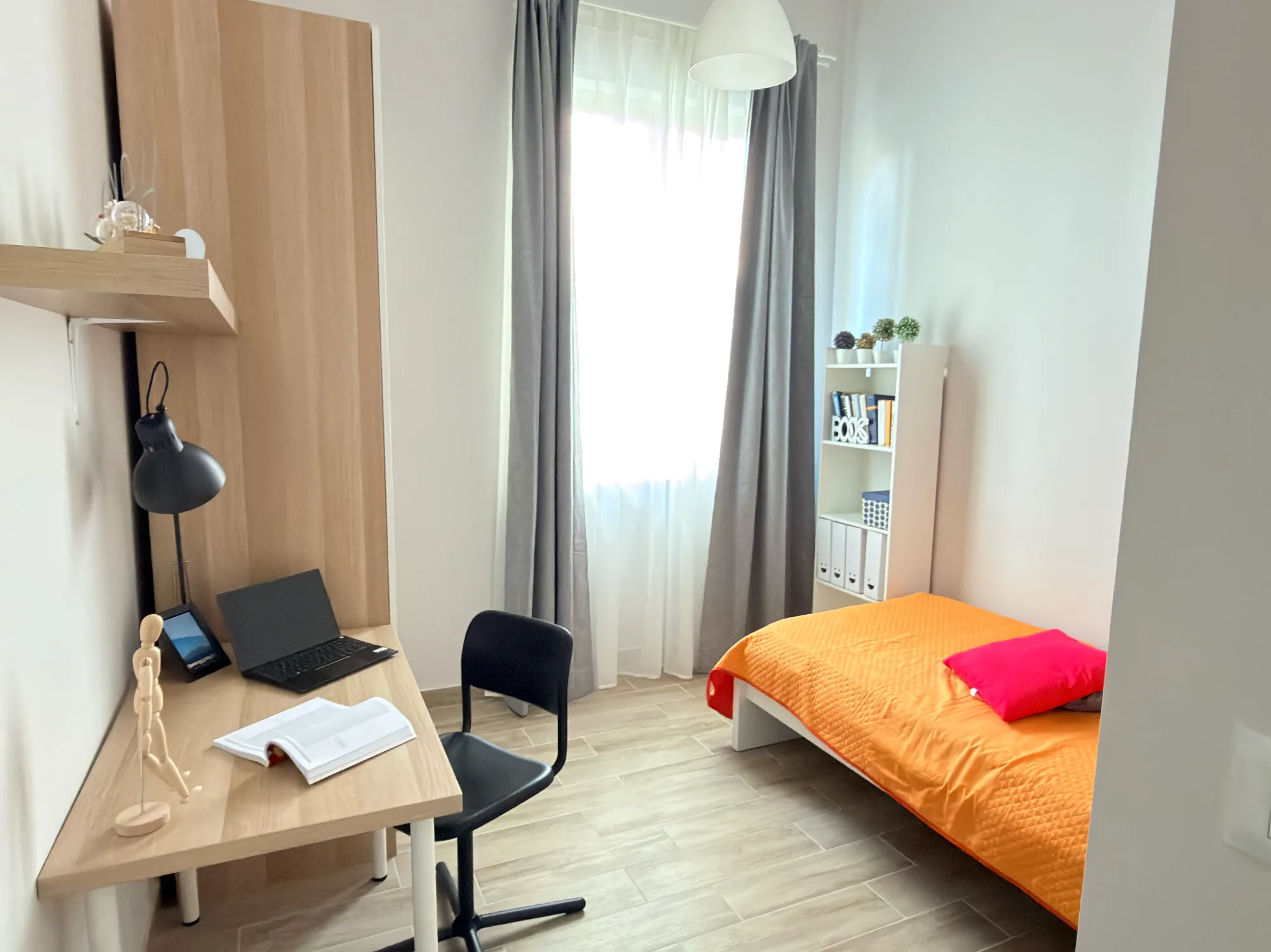 Private room in Pescara photo 2