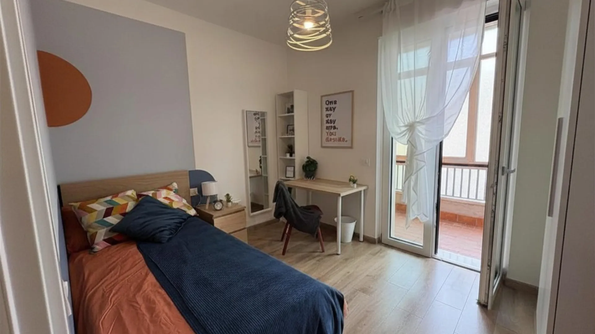 Private room in Milan photo 2