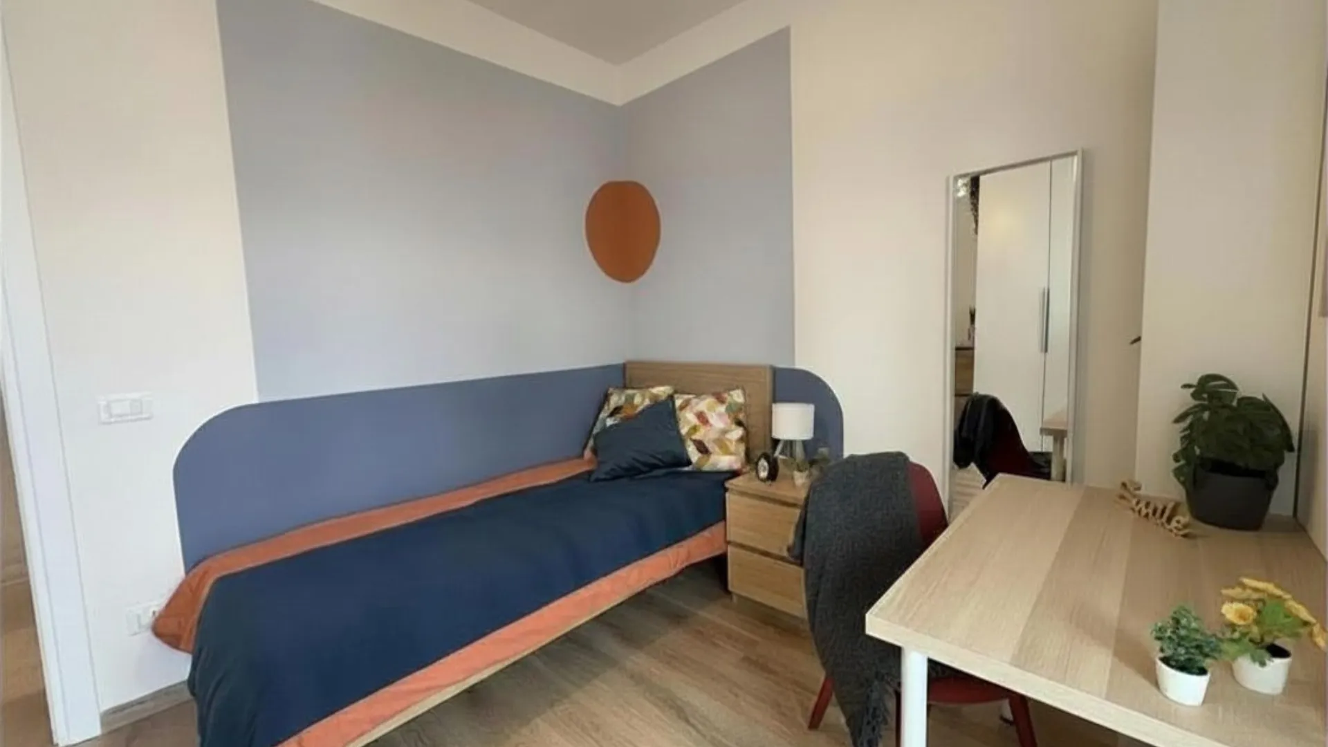 Private room in Milan photo 3