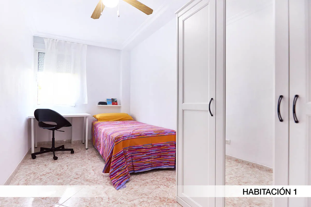 Habitación privada en Seville photo 3