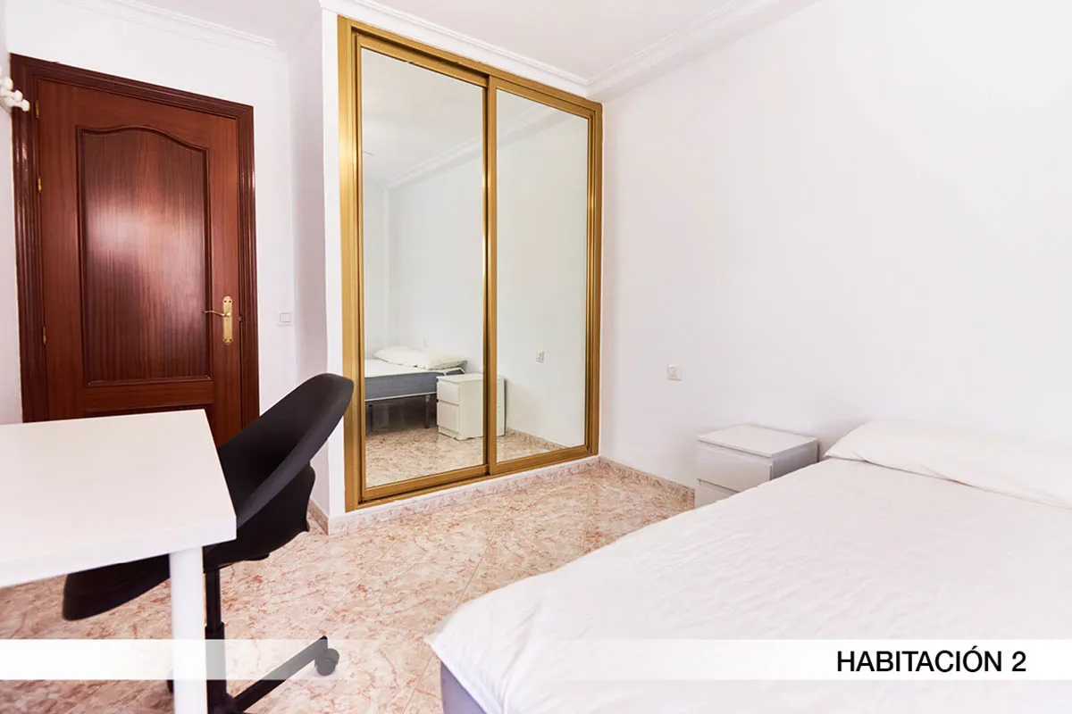 Habitación privada en Seville photo 2