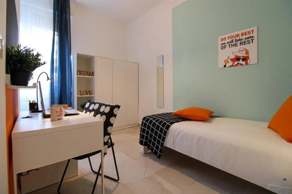 Private room in Bologna photo 4