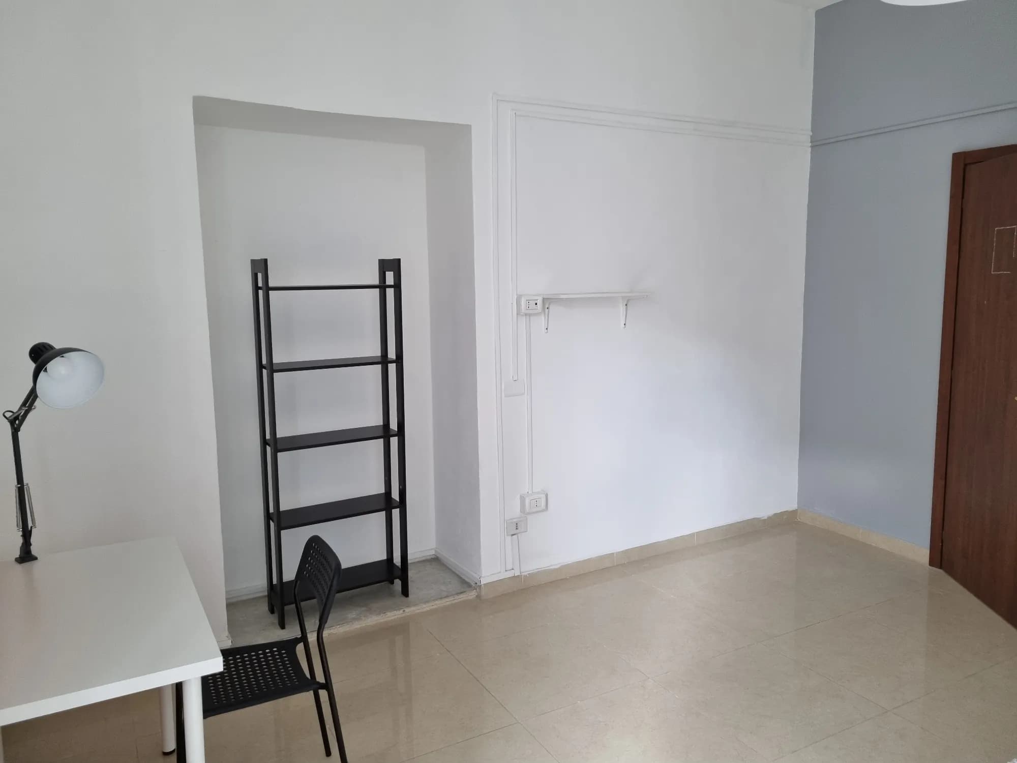 Private room in Naples photo 3